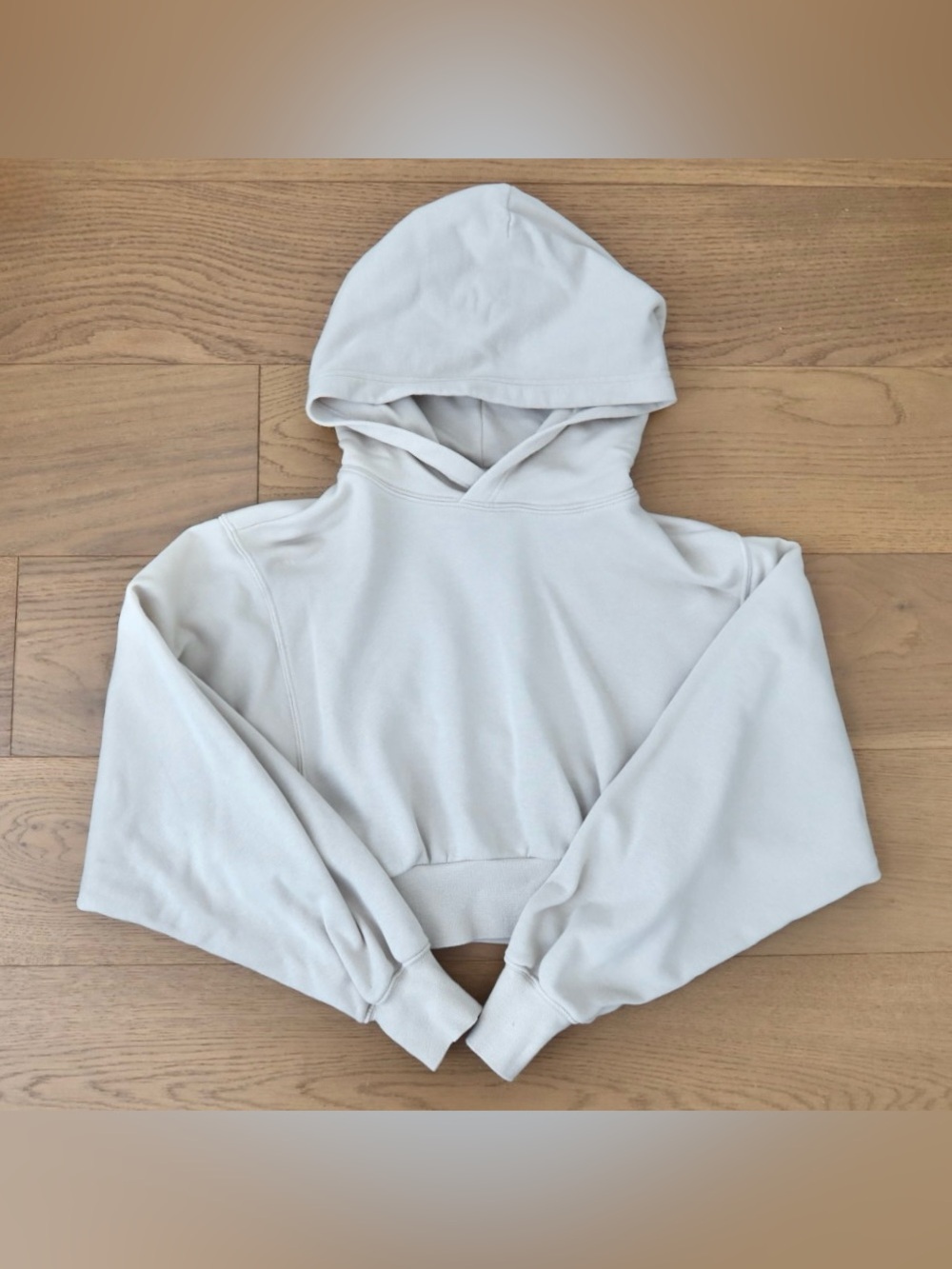 TNA Airy AF Fleece Cropped Hoodie